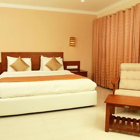 Ktdc Grand Chaithram Thiruvananthapuram Екстериор снимка