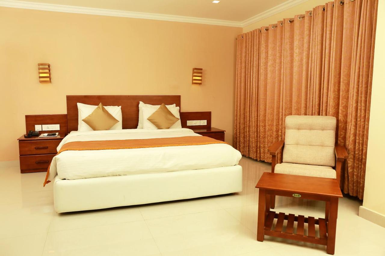 Ktdc Grand Chaithram Thiruvananthapuram Екстериор снимка