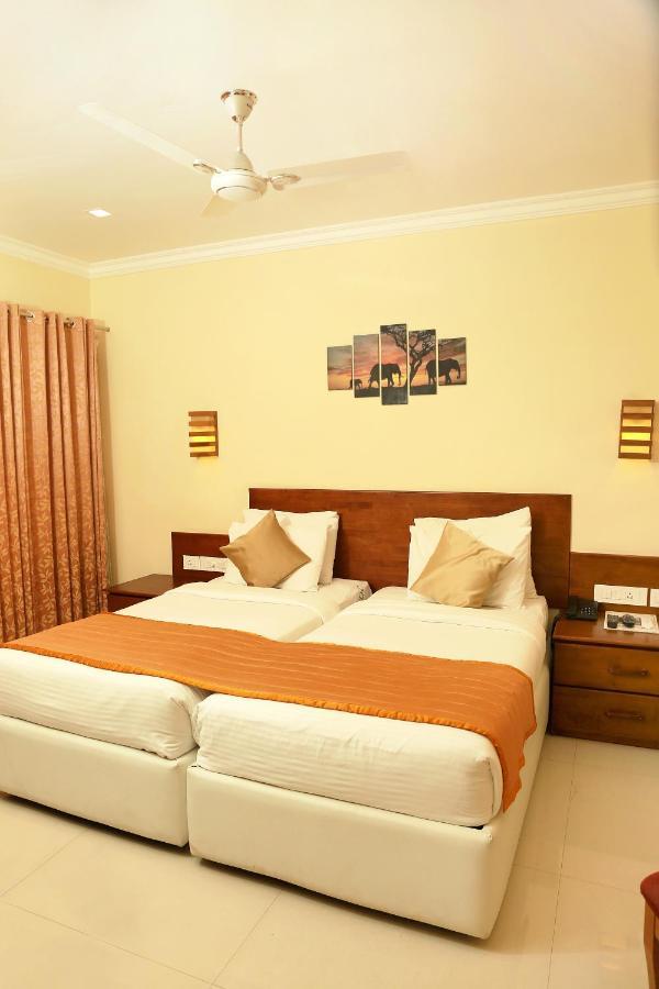 Ktdc Grand Chaithram Thiruvananthapuram Екстериор снимка