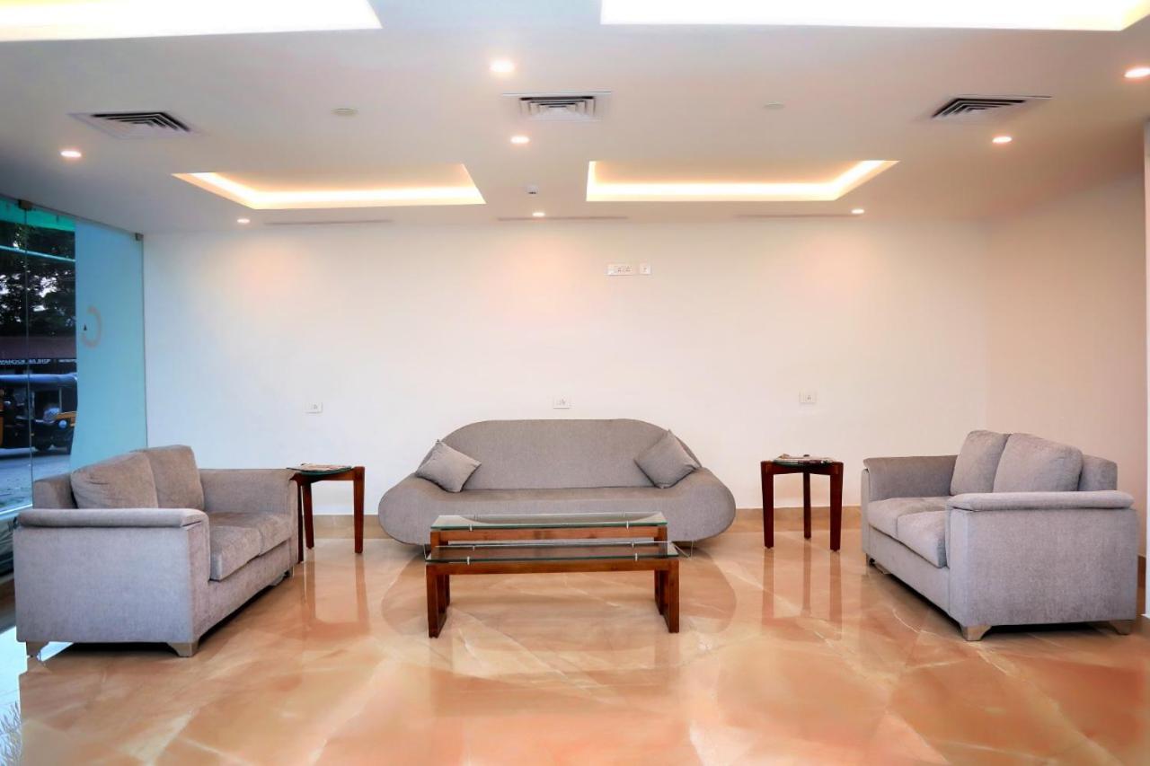Ktdc Grand Chaithram Thiruvananthapuram Екстериор снимка